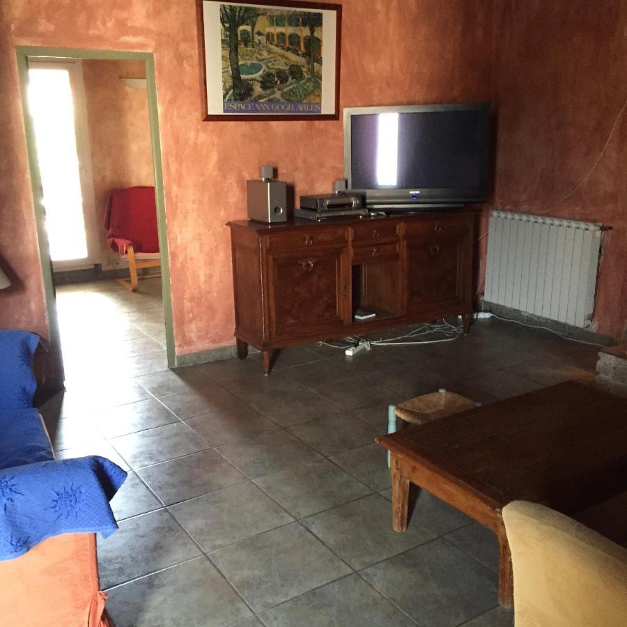 La Maison Sur La Place Aigues-Mortes Exterior photo
